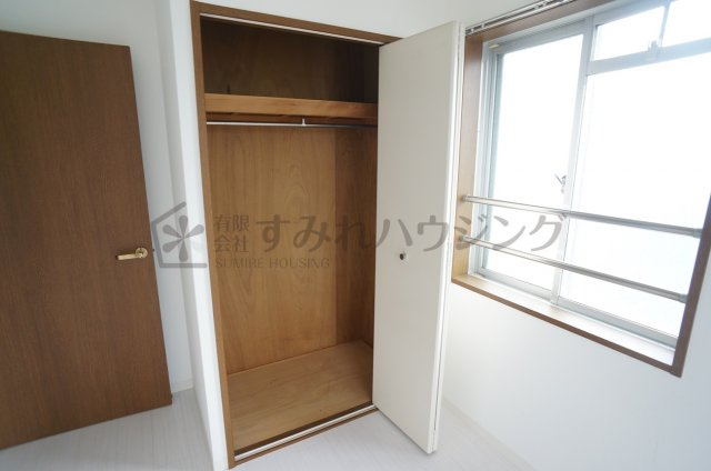 エスペランサ宝塚弐番館の収納|参考、同建物・同間取りの号室