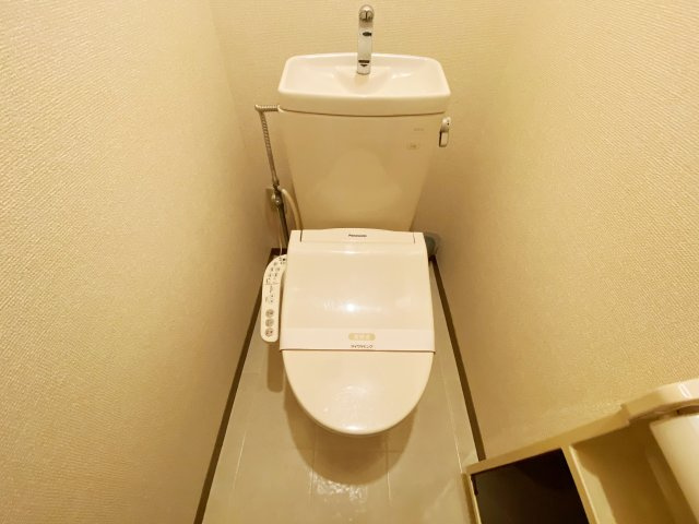 戸田市笹目６丁目のアパートのトイレ