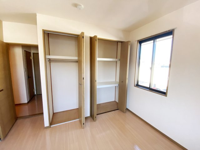 戸田市笹目６丁目のアパートの収納