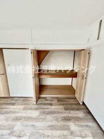 豊中市三国１丁目の一戸建ての収納