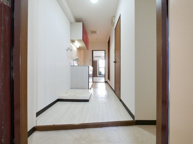 ドエル天満橋の玄関