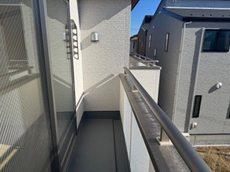 【バルコニー】