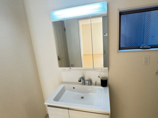 【独立洗面台】