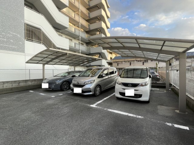 【駐車場】 | 伊丹中央貸店舗　東側　