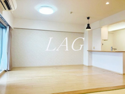 【居間・リビング】 | スペリオメイツ町田中町 | 洋室のお部屋です。