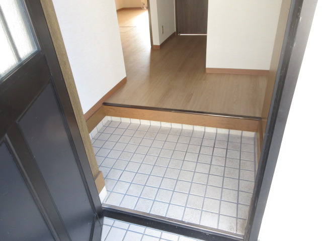 【玄関】 | ウエル高の原