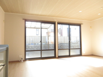 【居間・リビング】 | ウエル高の原