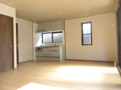 【居間・リビング】 | ウエル高の原