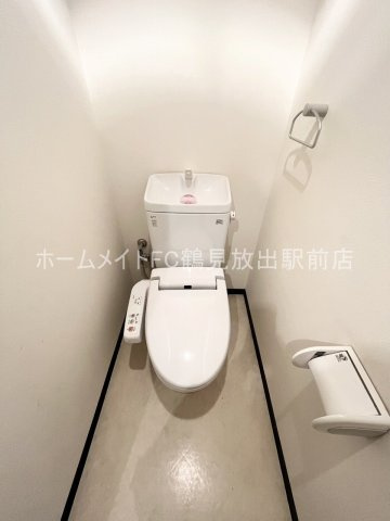 大阪市鶴見区鶴見５丁目の賃貸マンションのトイレ