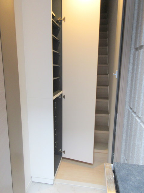 ＭＡＨＡＬＯ　ＭＡＩＳＯＮの玄関|★シューズＢＯＸ★