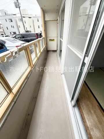 東大阪市稲田上町１丁目の賃貸マンションのバルコニー