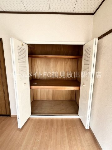 大阪市鶴見区今津中４丁目の賃貸マンションの収納