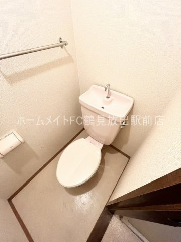 大阪市鶴見区今津中４丁目の賃貸マンションのトイレ