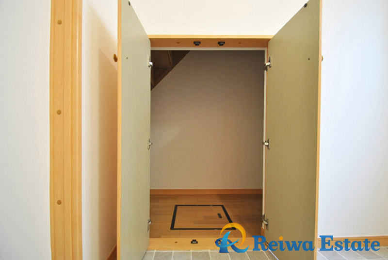 中古戸建　茅ヶ崎市高田4丁目の収納