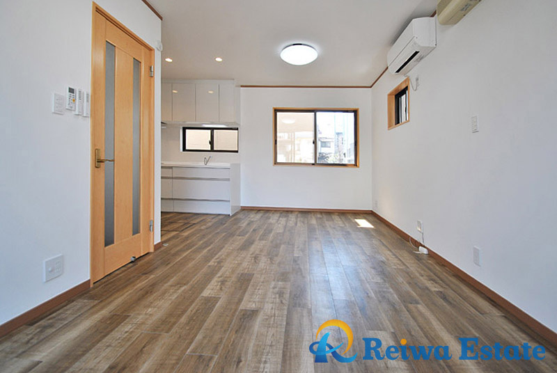 中古戸建　茅ヶ崎市高田4丁目の居間・リビング