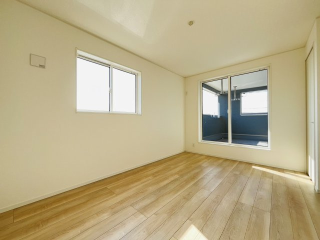 東海市富木島町西長口78『仲介手数料無料』新築戸建ての洋室