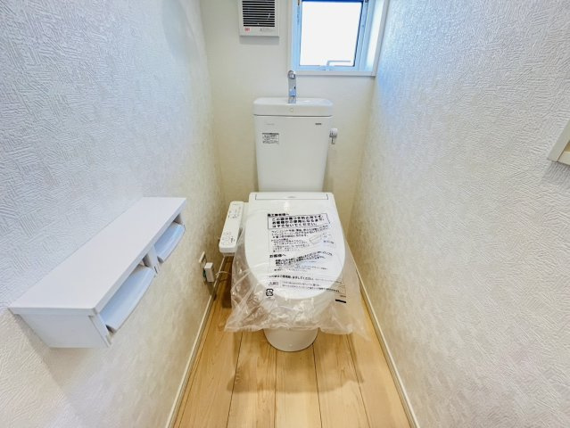 東海市富木島町西長口78『仲介手数料無料』新築戸建てのトイレ