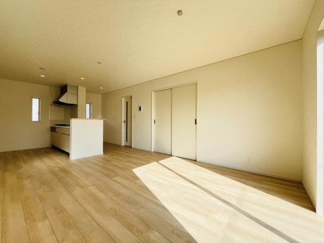 東海市富木島町西長口78『仲介手数料無料』新築戸建ての居間・リビング