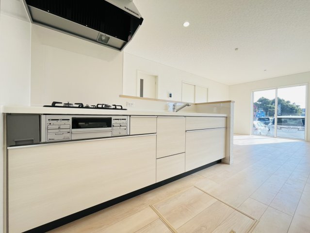 東海市富木島町西長口78『仲介手数料無料』新築戸建てのキッチン