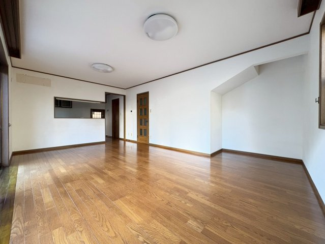 【居間・リビング】 | おゆみ野中央3丁目戸建