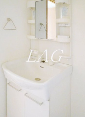 【洗面所】 | シャーメゾンユーワ | 独立洗面台です。