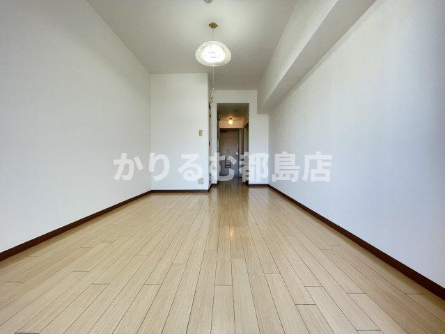 プレジデント横田の居間・リビング