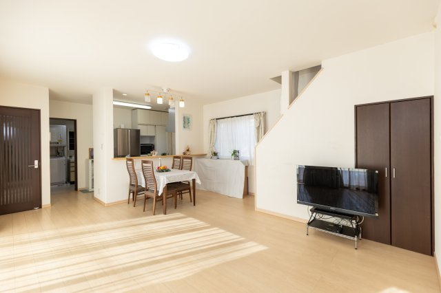 【居間・リビング】 | 岡崎市戸崎町字藤狭１４番地６