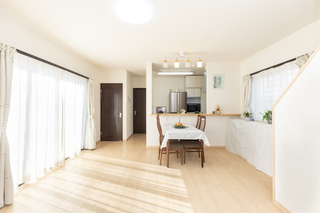 【居間・リビング】 | 岡崎市戸崎町字藤狭１４番地６