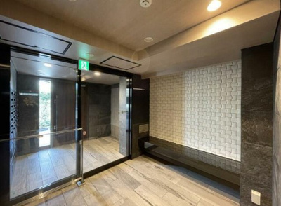 【エントランス】 | ウェルスクエア中野富士見町