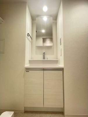 【独立洗面台】 | ウェルスクエア中野富士見町 | 嬉しい独立洗面台付き。