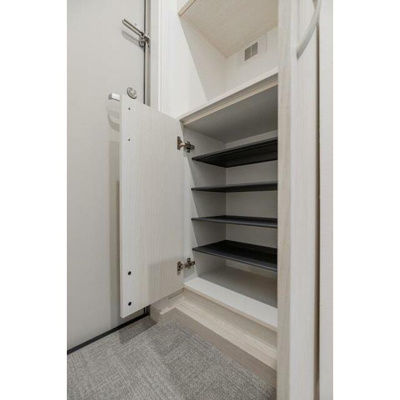 【収納】 | エルタスコート桜台 | シューズボックス完備！