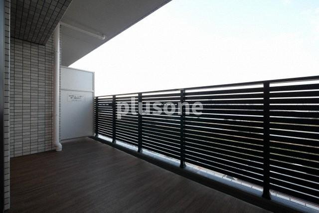 【バルコニー】