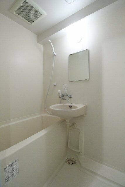 ヴェルト板橋イーストの浴室