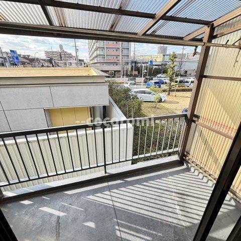 伊加賀栄町貸家のバルコニー