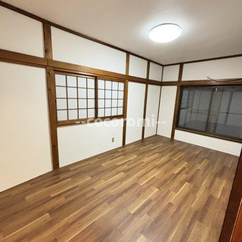 伊加賀栄町貸家のその他