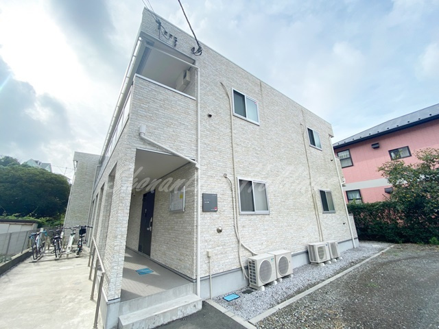 鎌倉市腰越のアパート