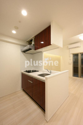 【キッチン】 | プレジオ難波WEST