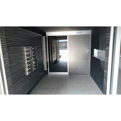 【エントランス】 | ヴィラアーバーナ桑園