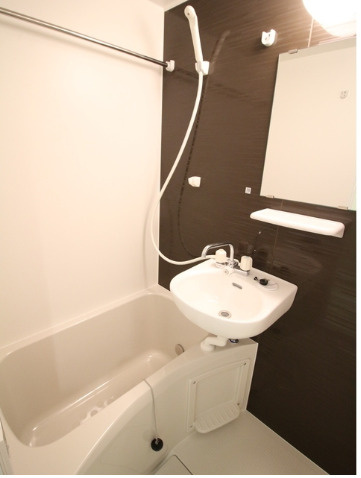 杉並区下井草４丁目のアパートの浴室