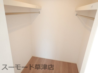 【収納】 | EuphoriaⅡ | 大きなスペースがあり、収納には困りません