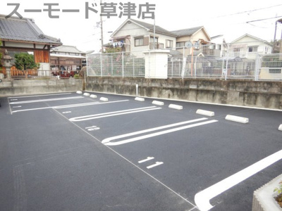 【駐車場】 | EuphoriaⅡ | 駐車スペースもあります