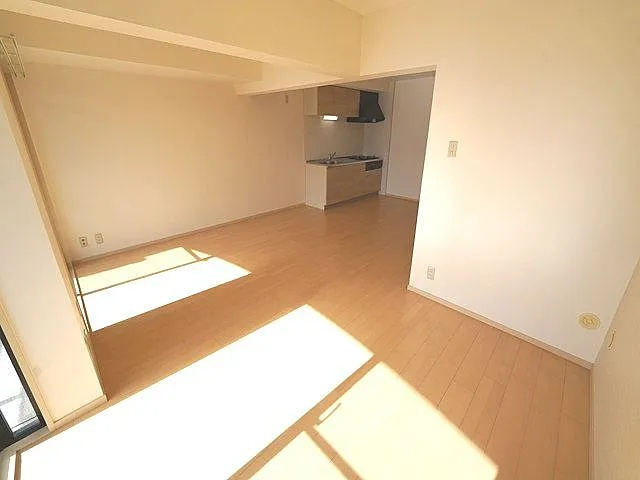 フォーラムノリタケの居間・リビング