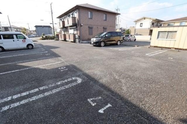 シャルール Ⅰ・Ⅱ・Ⅲの駐車場|駐車場