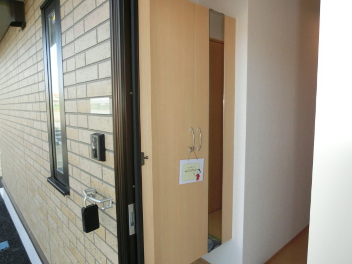 コスモ Aの玄関|シューズボックス