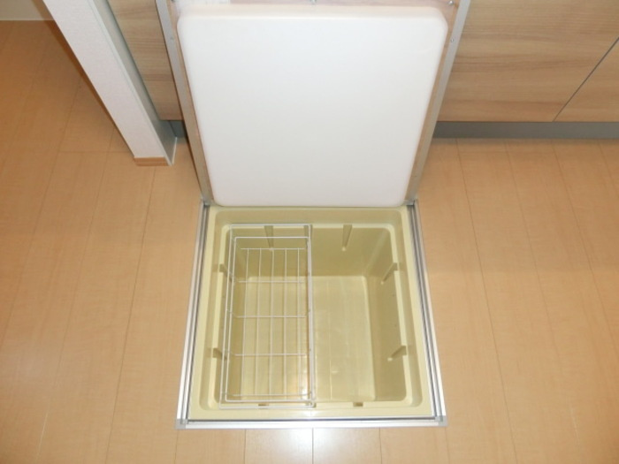 コスモ Aの収納|床下収納