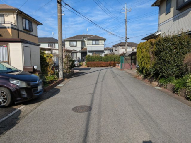 【前面道路含む現地写真】 | 八街市山田台　中古戸建