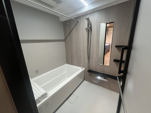 ヒルズ市が尾ブライトステージの浴室|1418サイズ　追い焚き可能　換気乾燥機暖房機付き