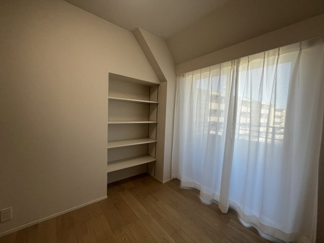 ヒルズ市が尾ブライトステージの収納|洋室２