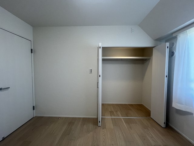ヒルズ市が尾ブライトステージの収納|洋室４
