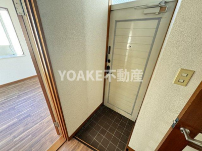 【玄関】 | ウッディハウス